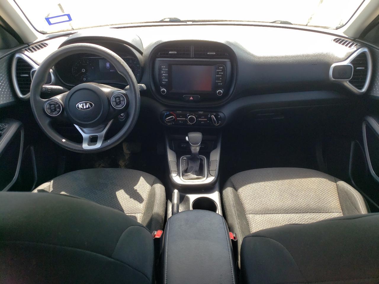 KNDJ23AU4L7719104 2020 Kia Soul Lx