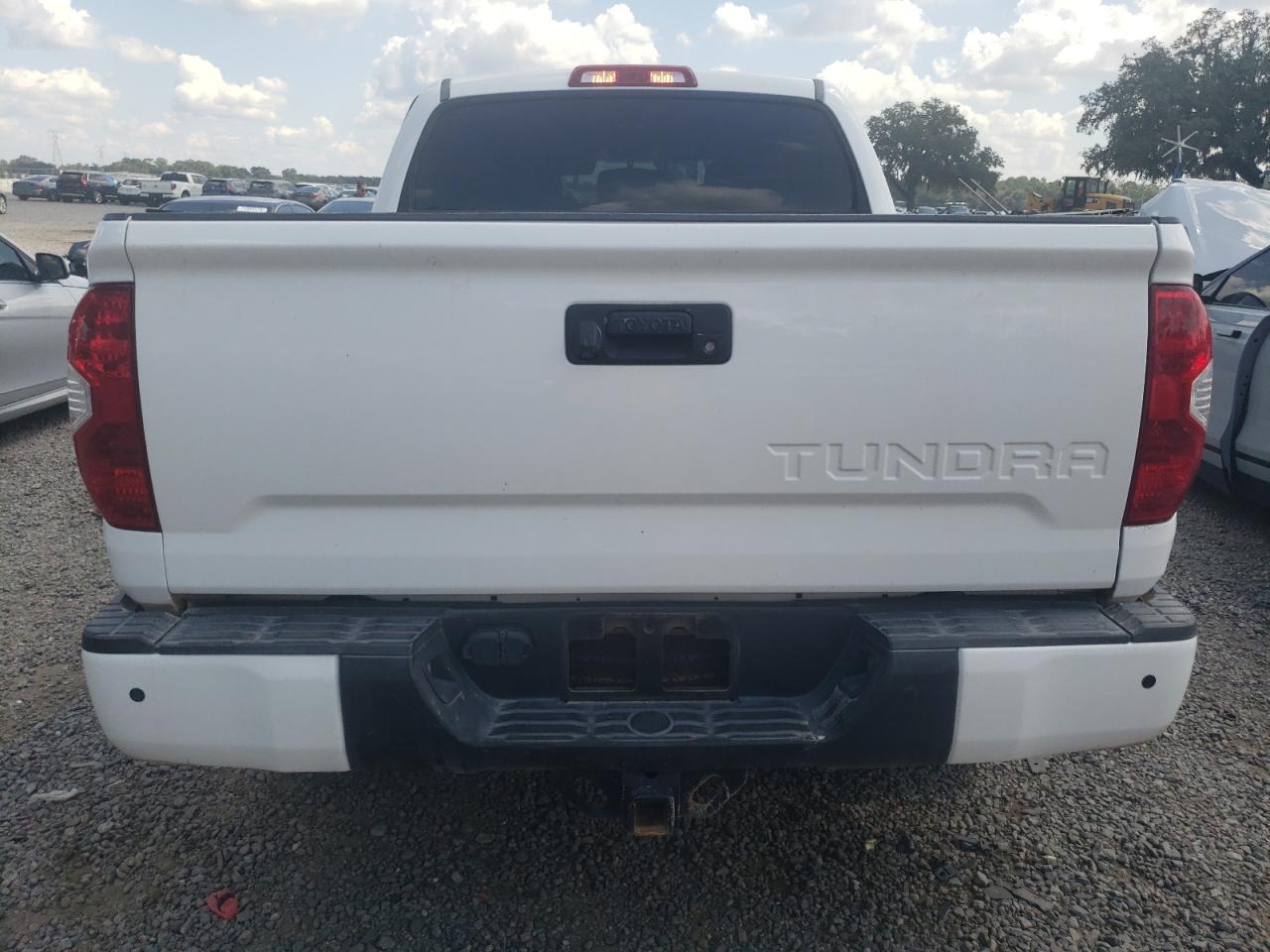 5TFHW5F11EX409640 2014 Toyota Tundra Crewmax Limited