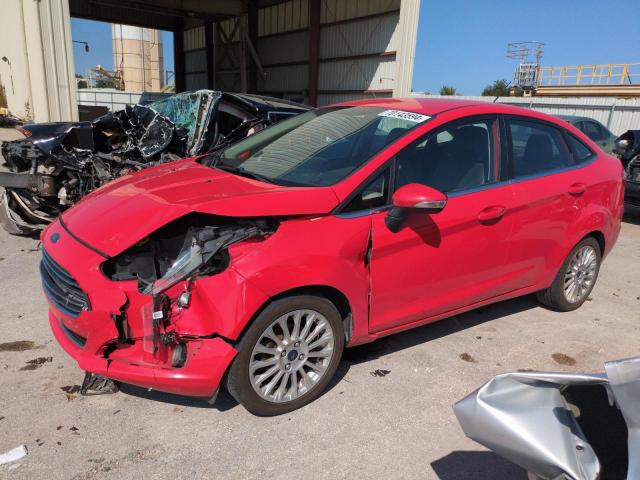 Sedans FORD FIESTA 2014 Red