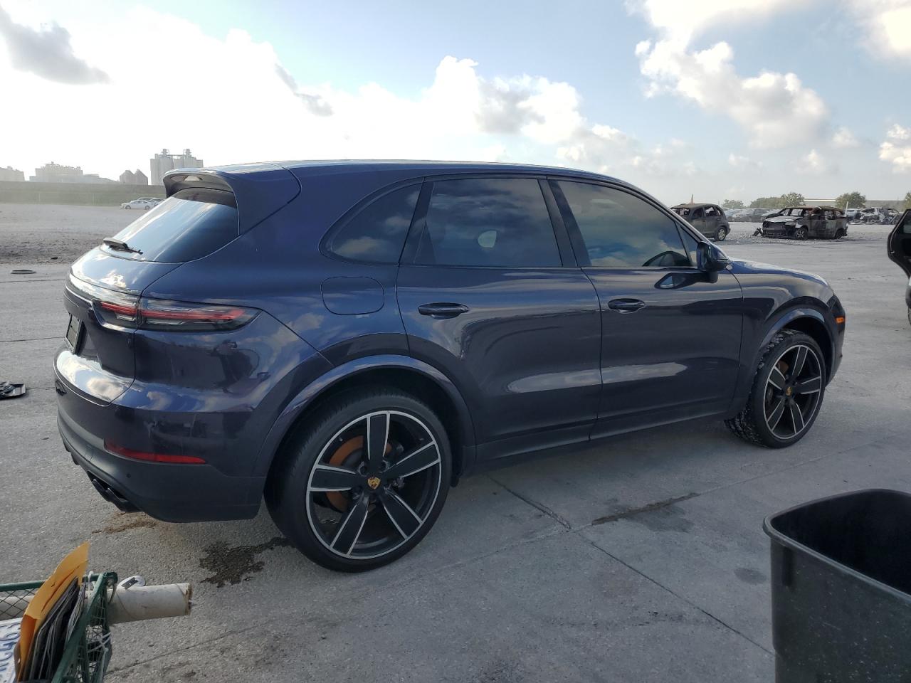 VIN WP1AA2AY1KDA10242 2019 PORSCHE CAYENNE no.3