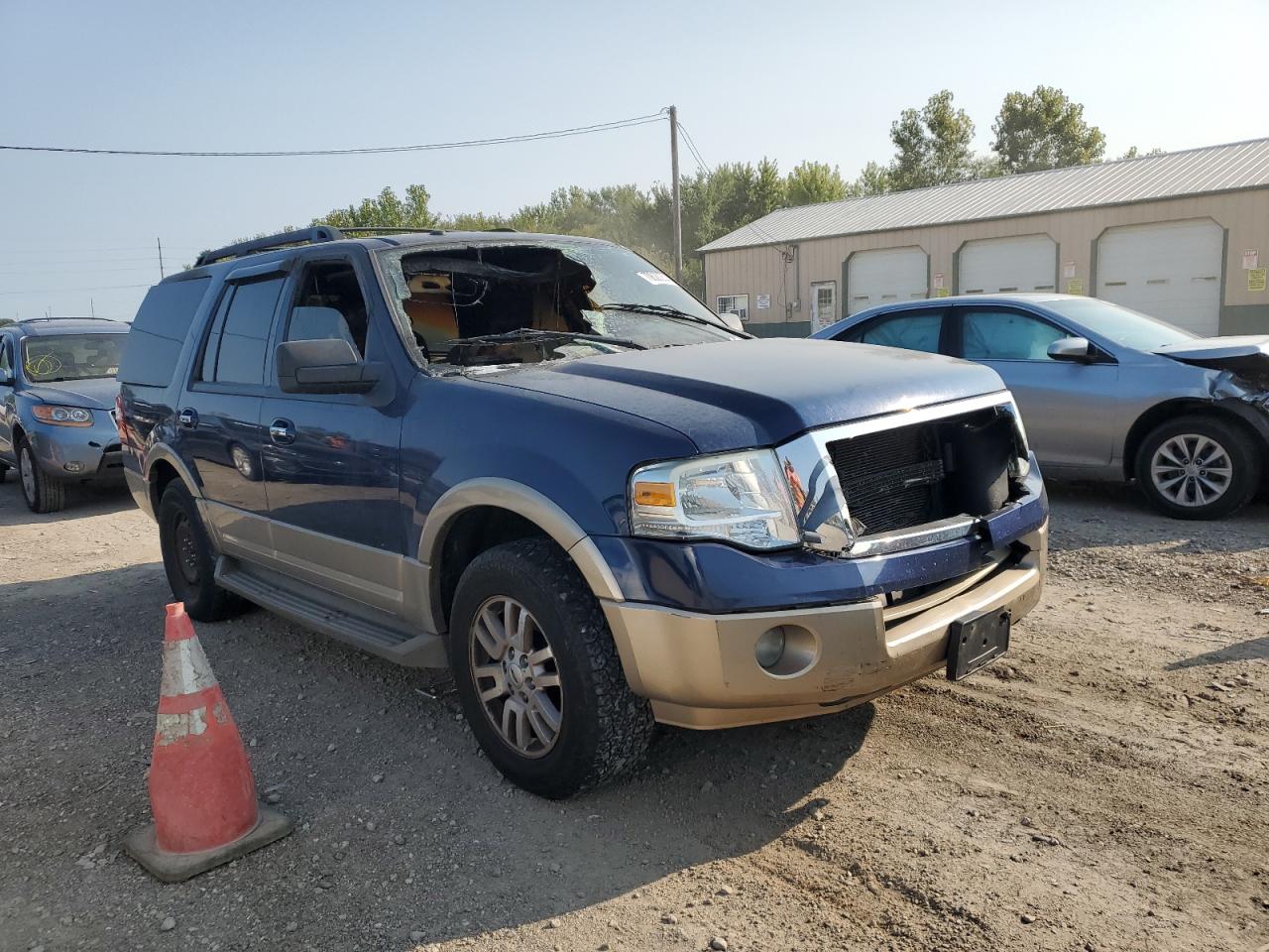 1FMJU1H55BEF46194 2011 Ford Expedition Xlt