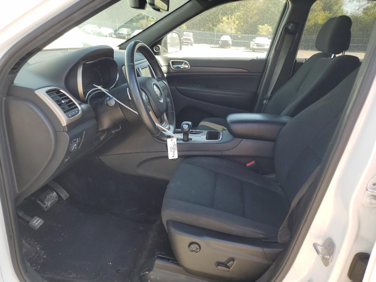 2015 Jeep Grand Cherokee - Image 7