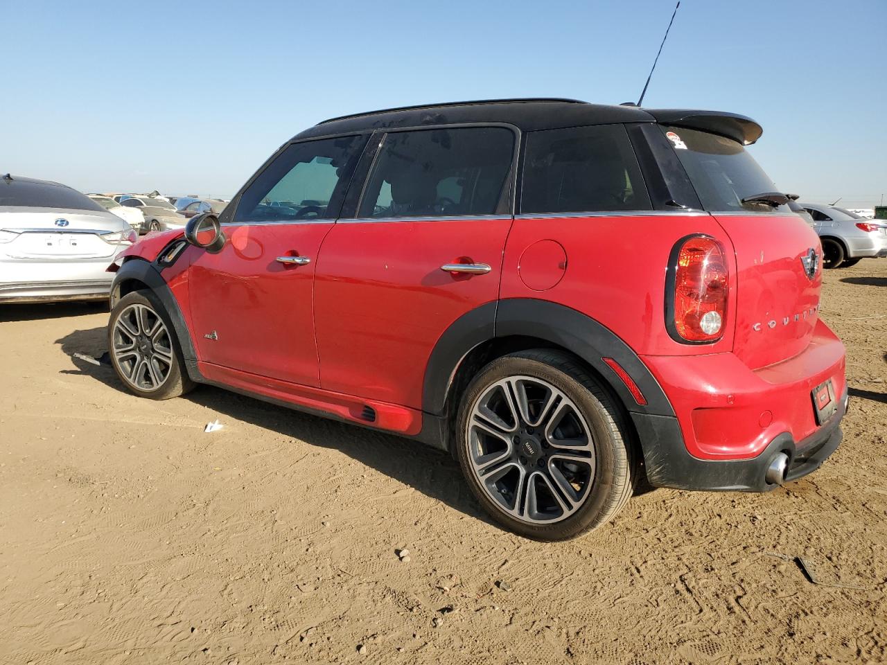 2015 MINI Cooper - Image 2
