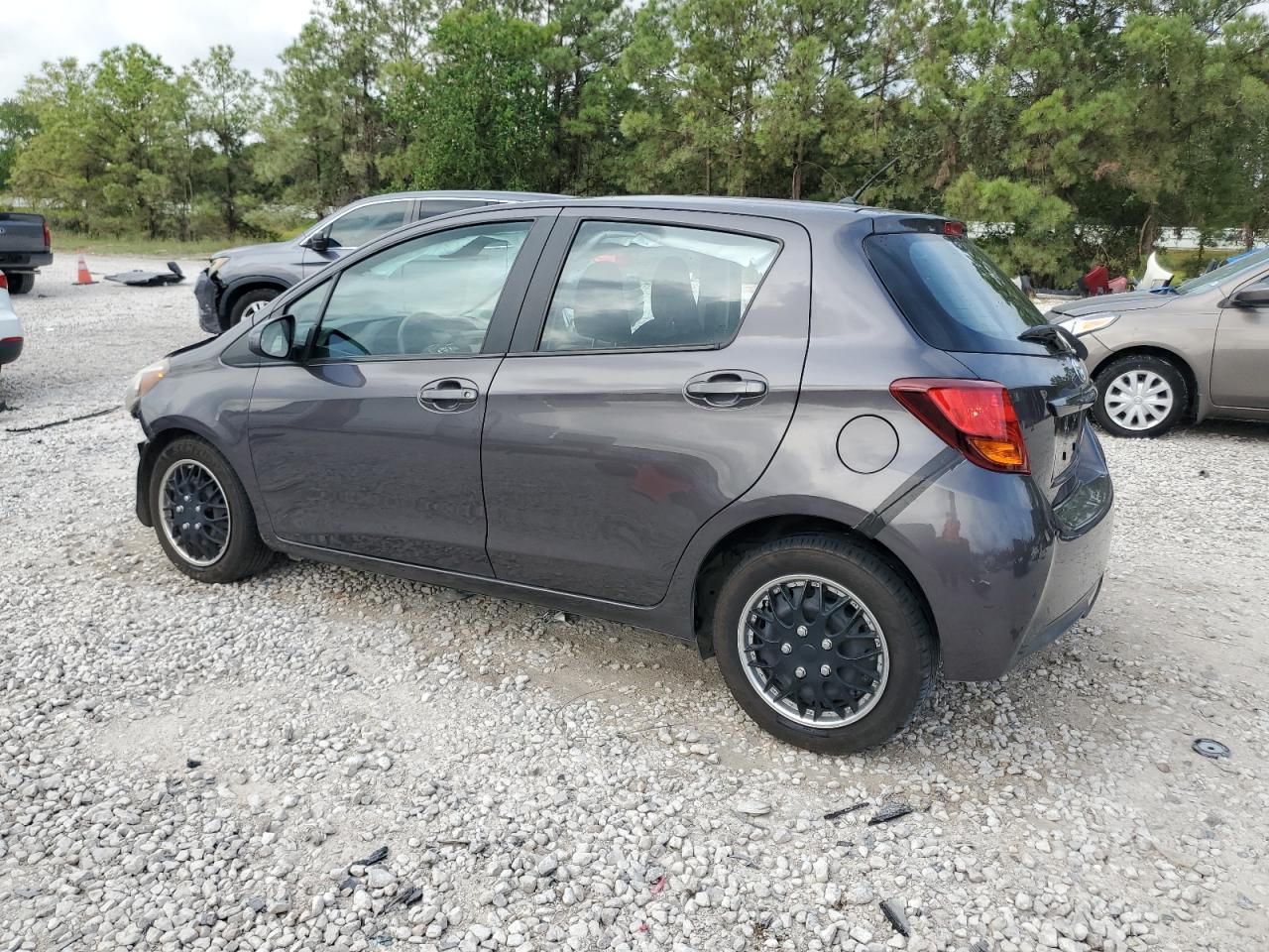 2017 Toyota Yaris - Image 2