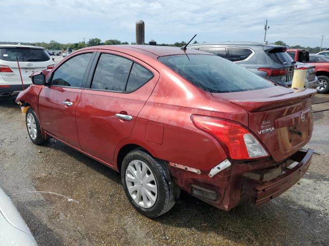  NISSAN VERSA 2018 Czerwony