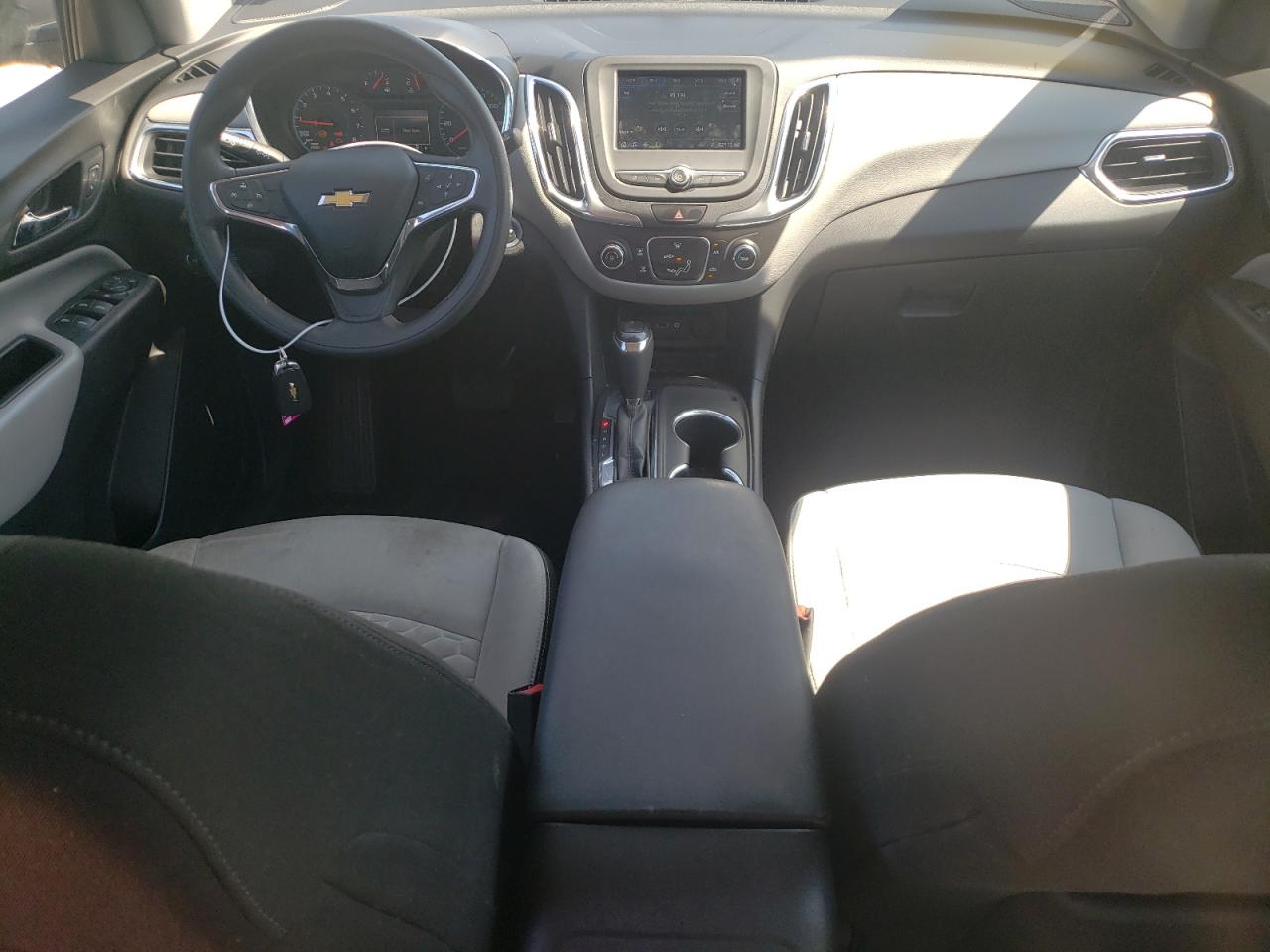 3GNAXSEV8KL102904 2019 Chevrolet Equinox Ls