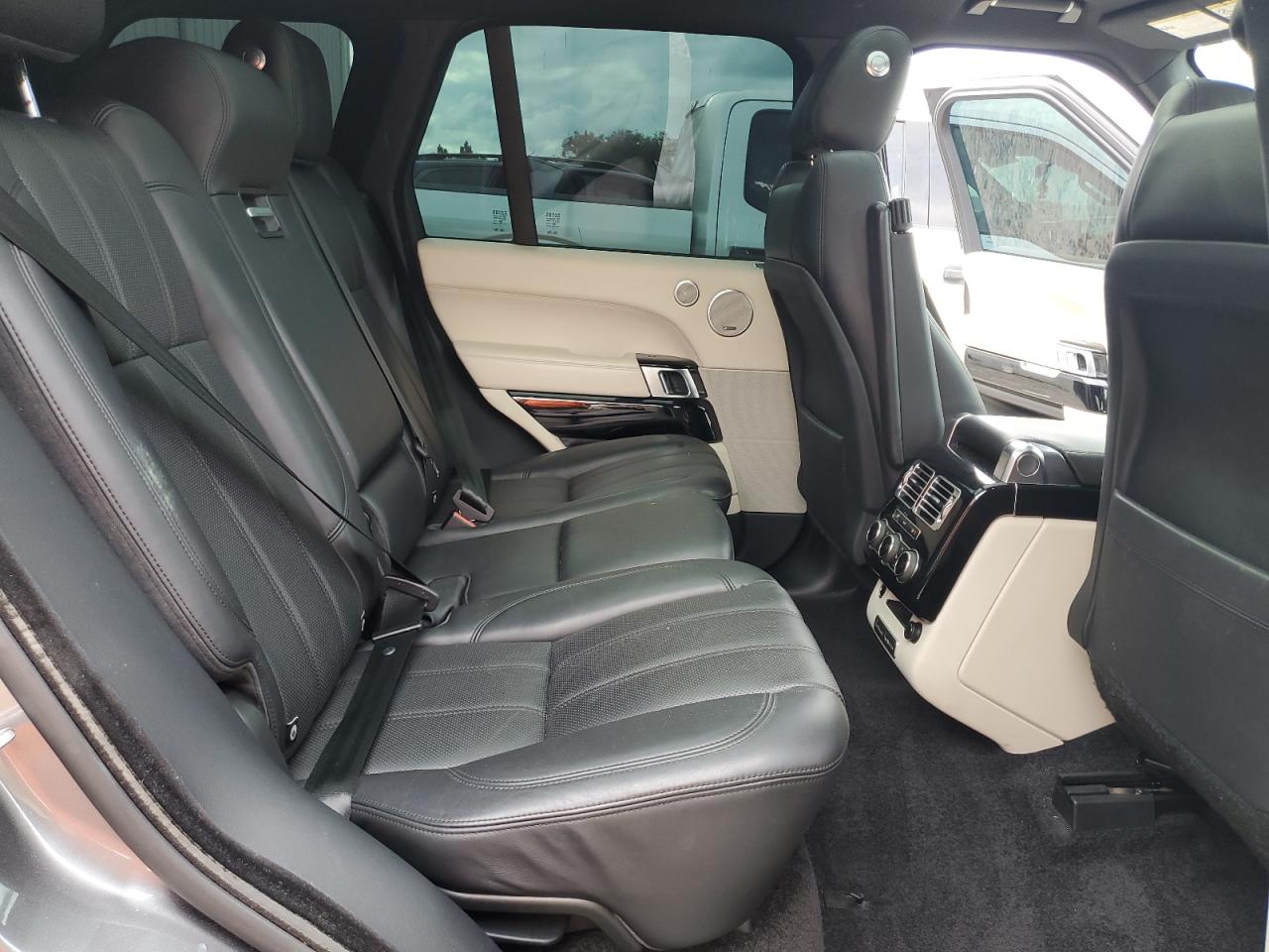 2015 Land Rover Range Rover Supercharged VIN: SALGS2TF4FA237980 Lot: 73469594