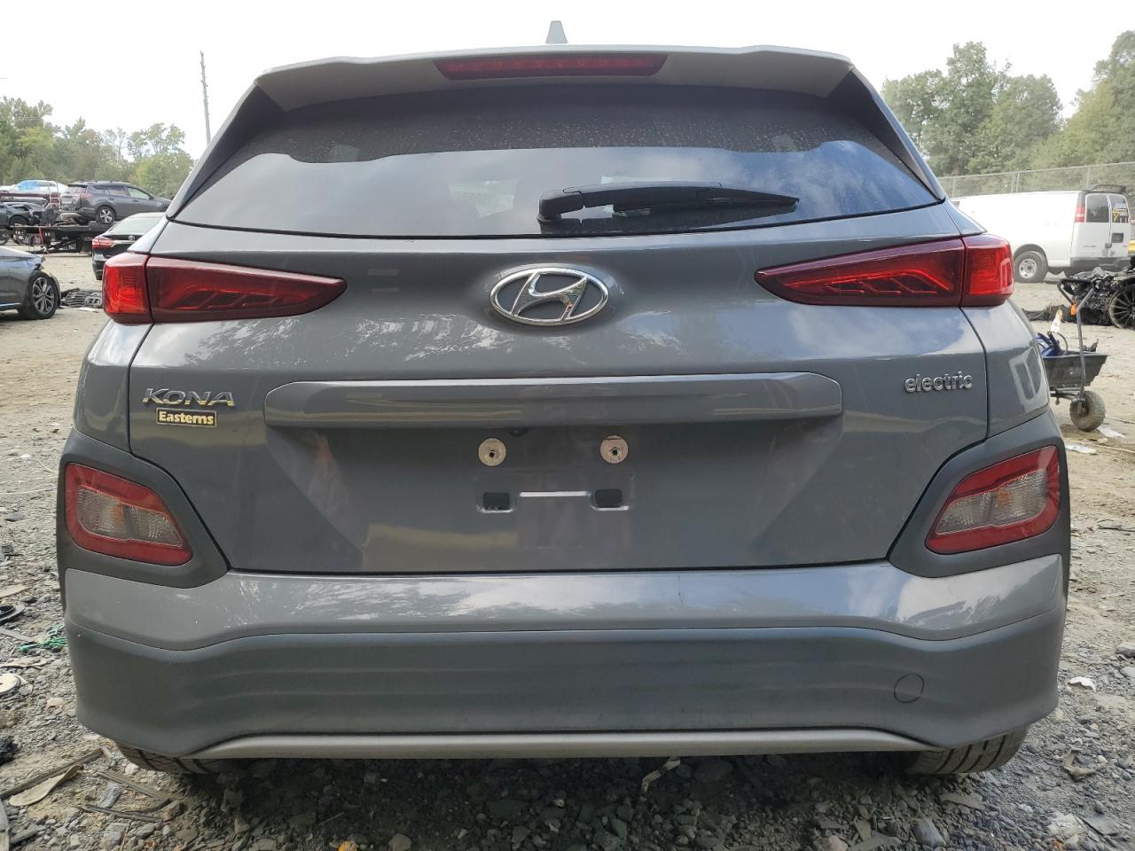 KM8K23AG8MU124138 2021 Hyundai Kona Sel