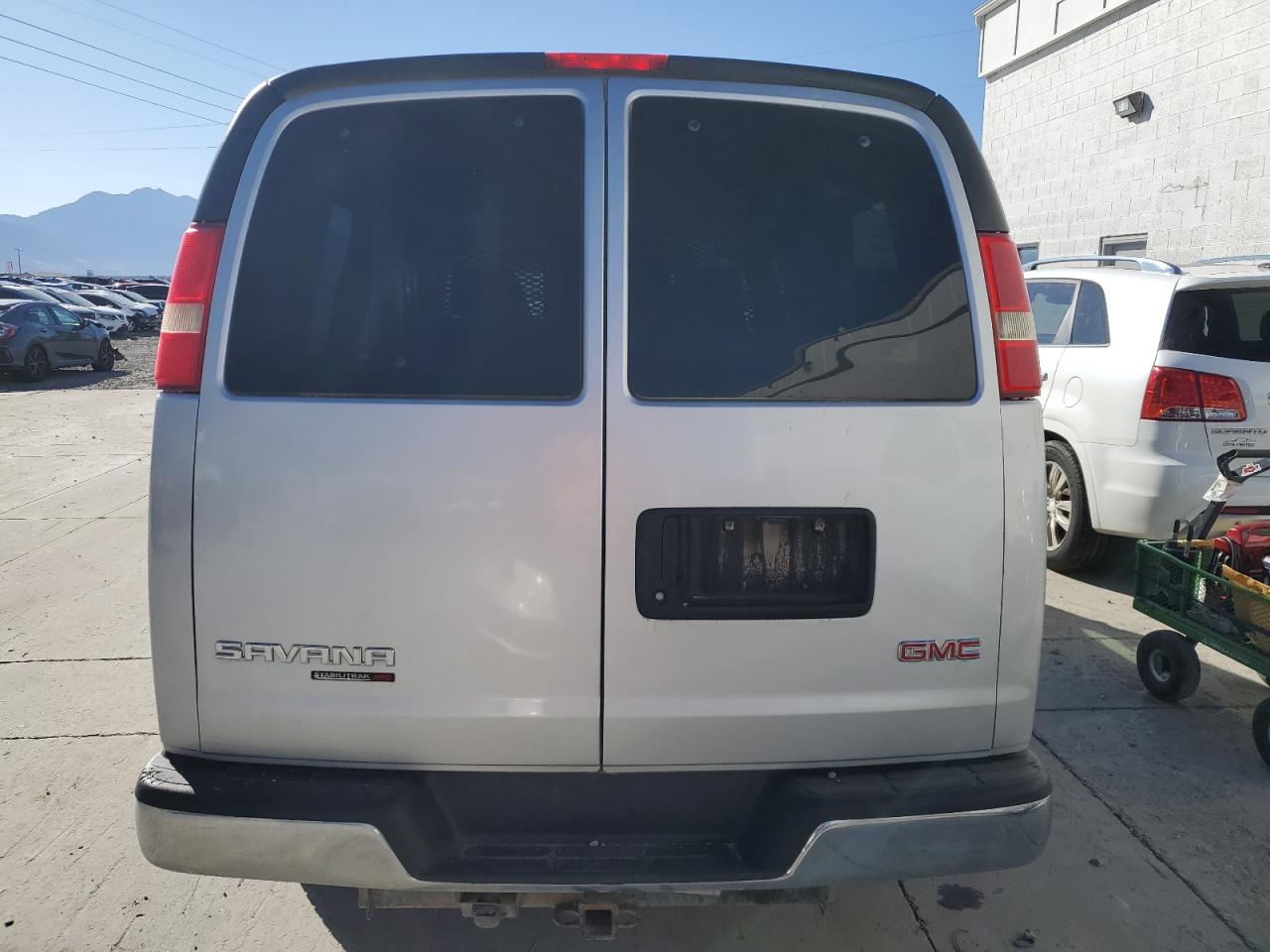 1GKS8CF47C1172784 2012 GMC Savana G1500 Lt