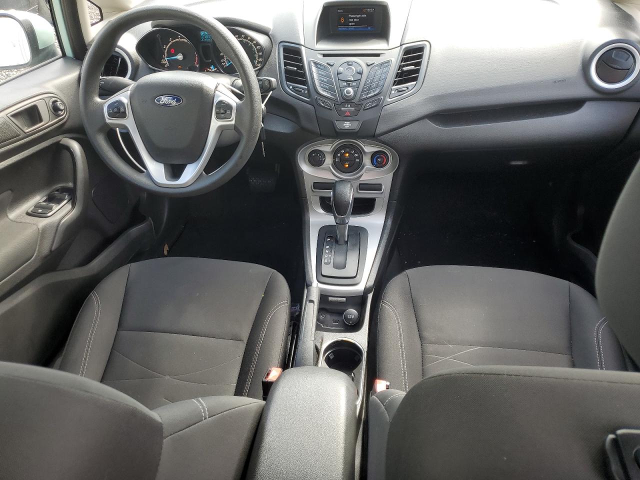 3FADP4BJ9KM139429 2019 Ford Fiesta Se