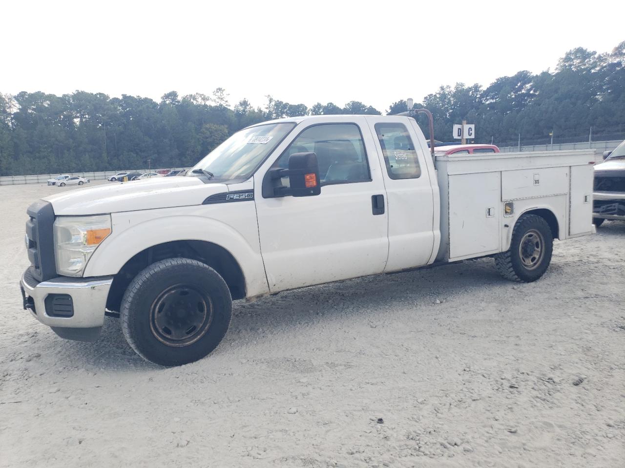 VIN 1FT7X3A68EEA27388 2014 FORD F350 no.1