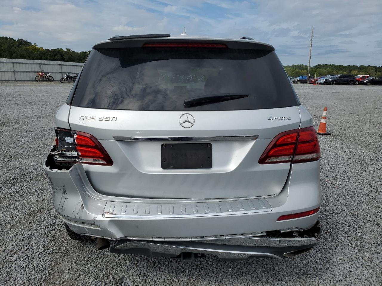 4JGDA5HB8GA680747 2016 Mercedes-Benz Gle 350 4Matic