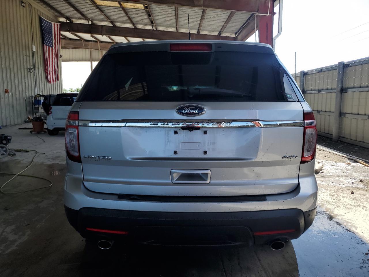 2014 Ford Explorer - Image 6