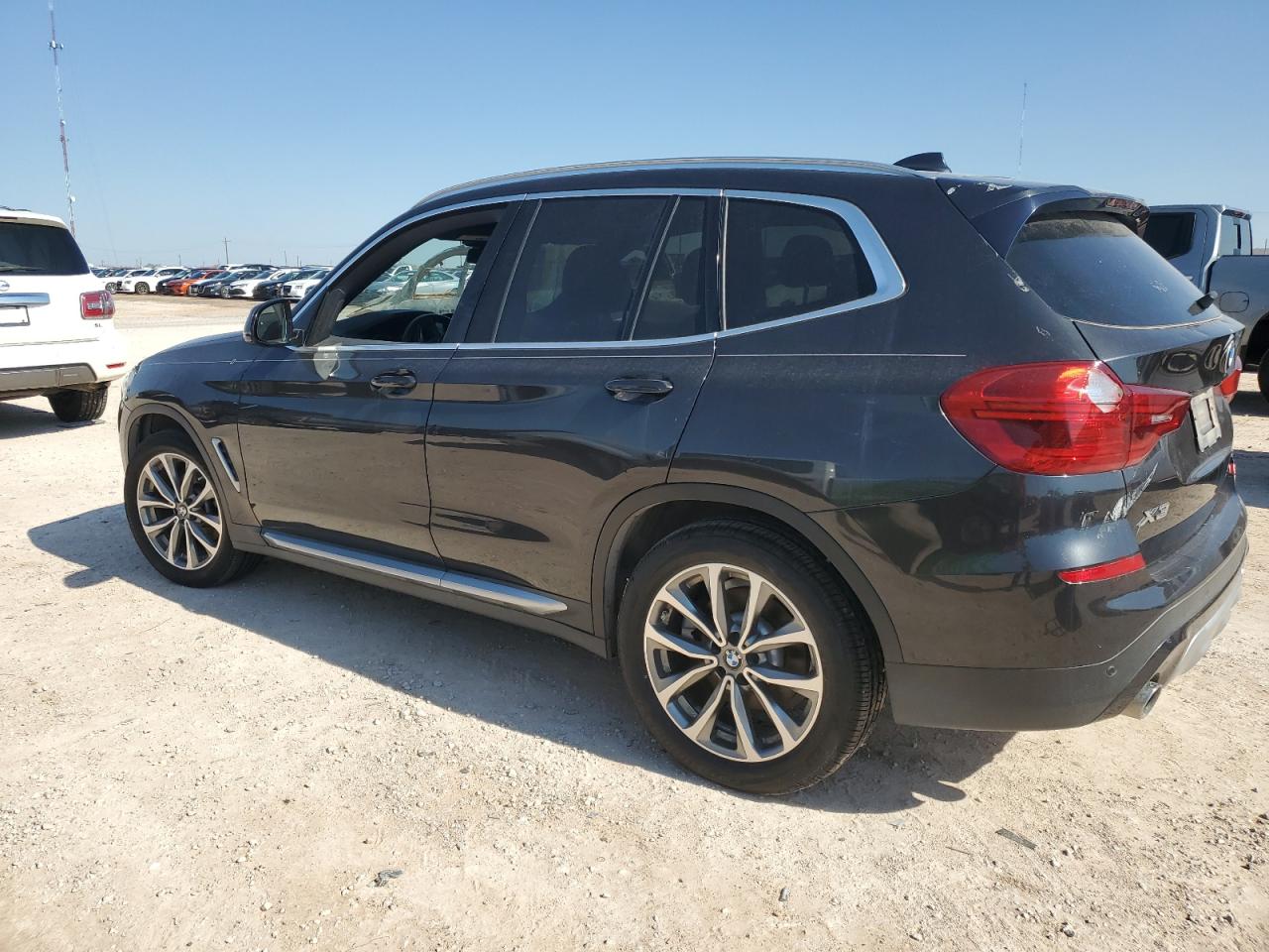 2019 BMW X3 - Image 2