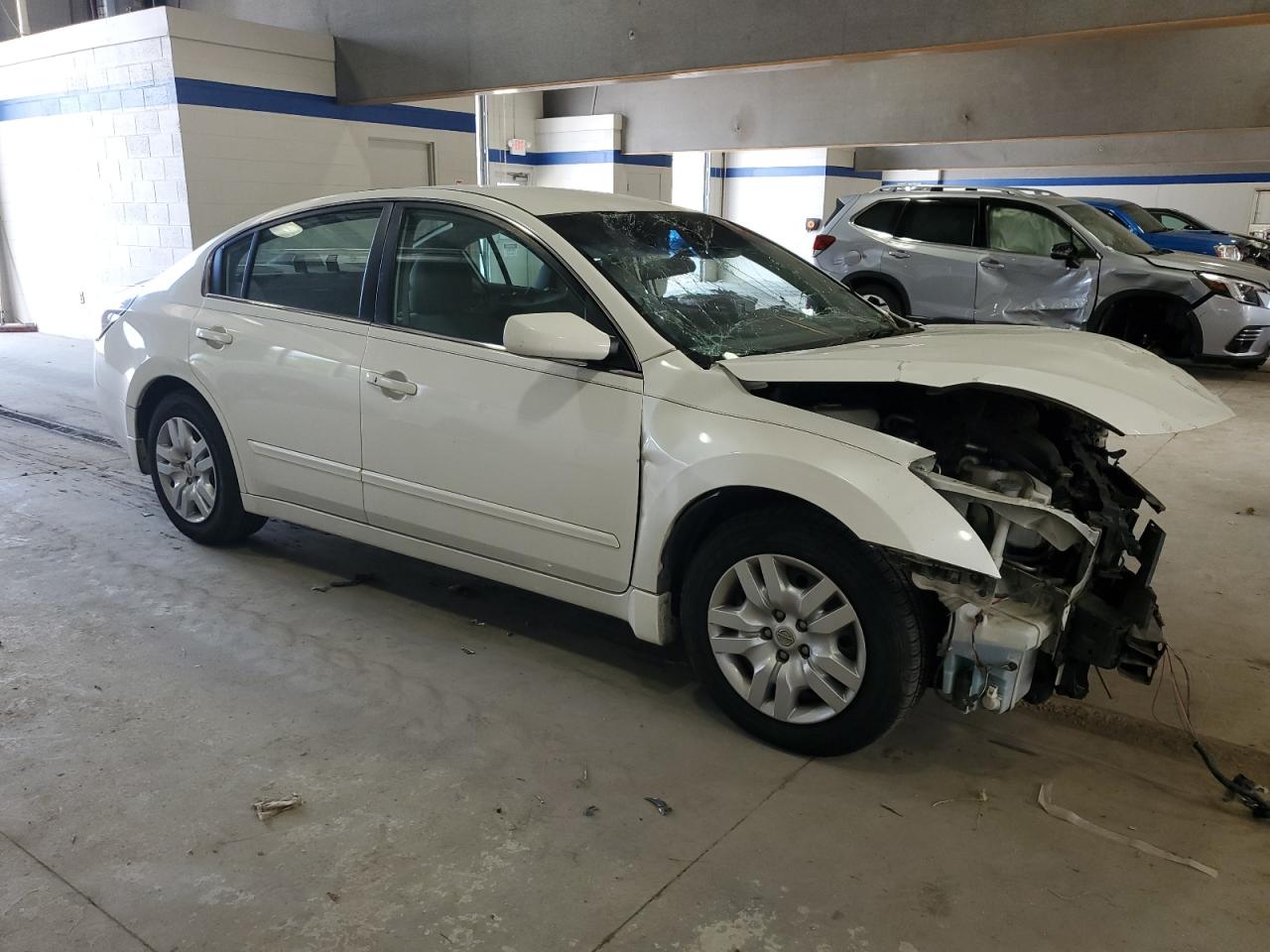 2010 Nissan Altima - Image 4
