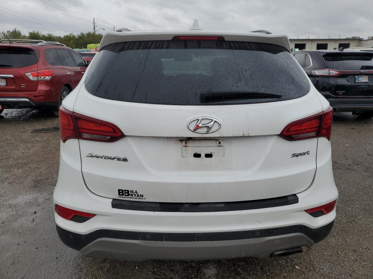 5XYZU3LB2HG471356 2017 Hyundai Santa Fe Sport