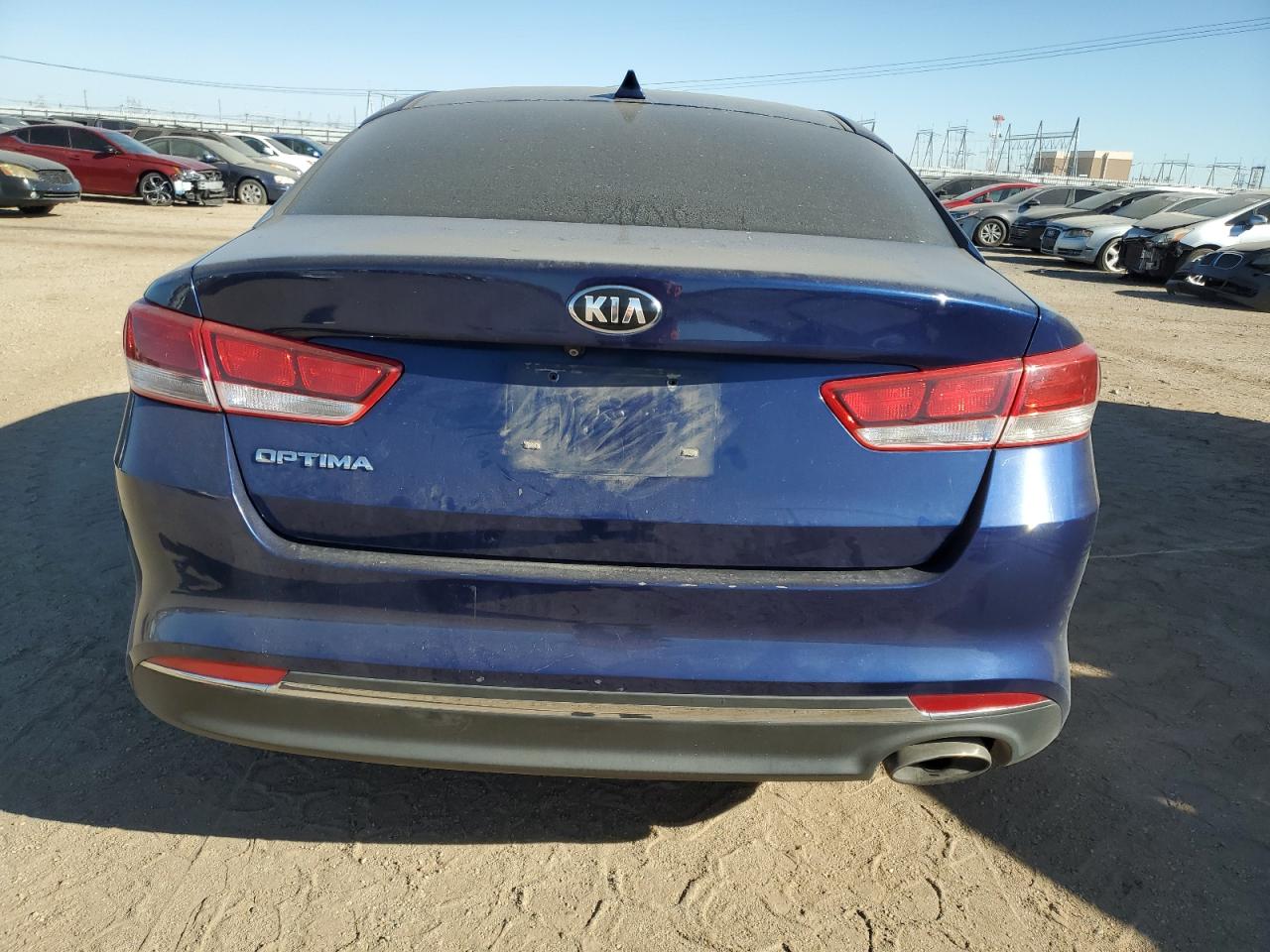 2017 Kia Optima Lx VIN: 5XXGT4L33HG172486 Lot: 72091984