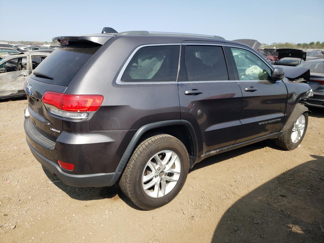 2018 Jeep Grand Cherokee - Image 3