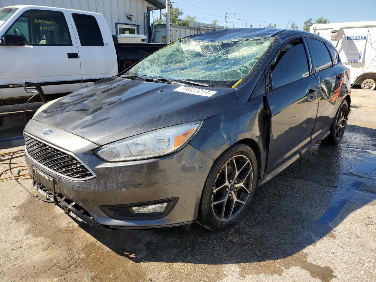 1FADP3K22GL395617 2016 FORD FOCUS - Image 1