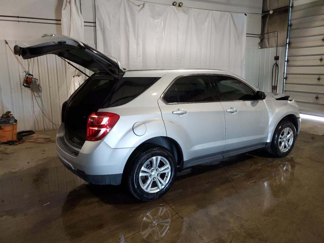 2017 Chevrolet Equinox Ls VIN: 2GNALBEK4H1604952 Lot: 70066544