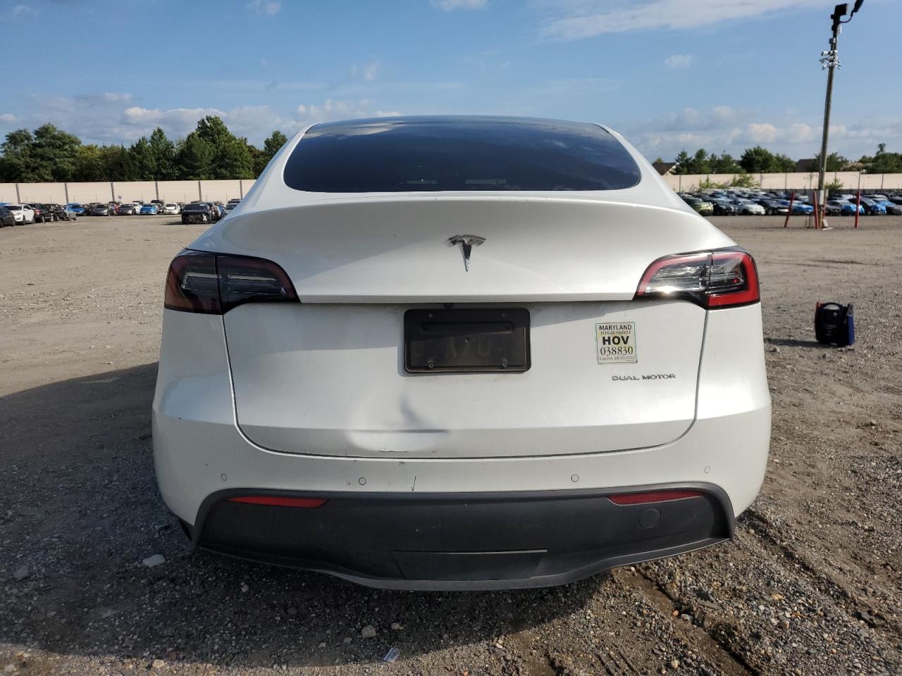 2022 Tesla Model Y VIN: 7SAYGDEE4NF433939 Lot: 72300974