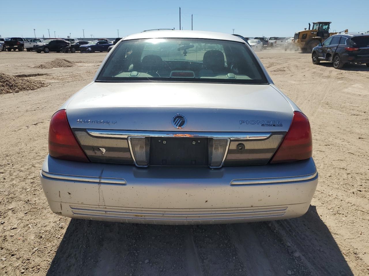 2007 Mercury Grand Marquis Ls VIN: 2MEFM75V27X641026 Lot: 73199694