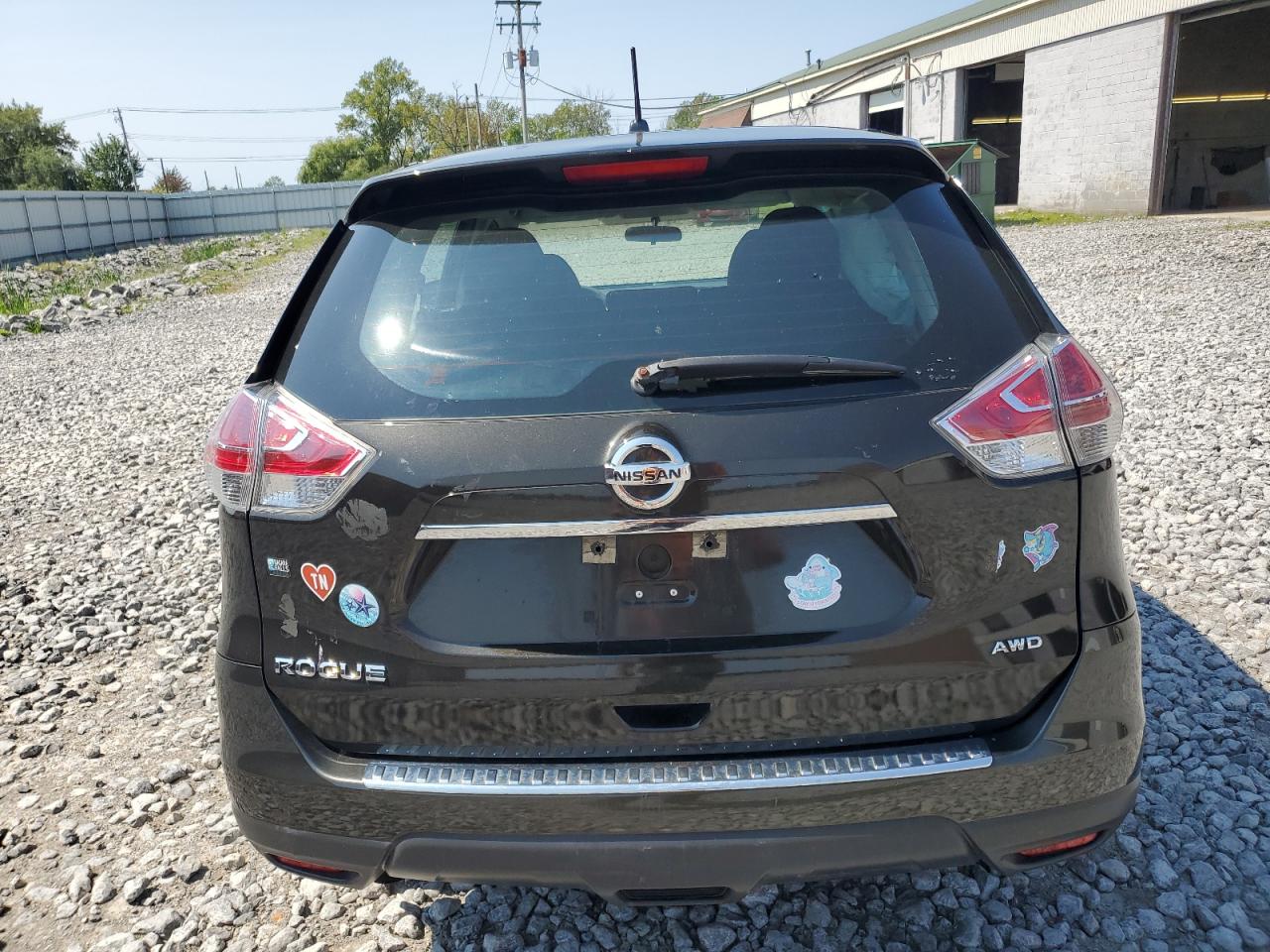 2015 Nissan Rogue S VIN: 5N1AT2MV8FC767532 Lot: 70223014