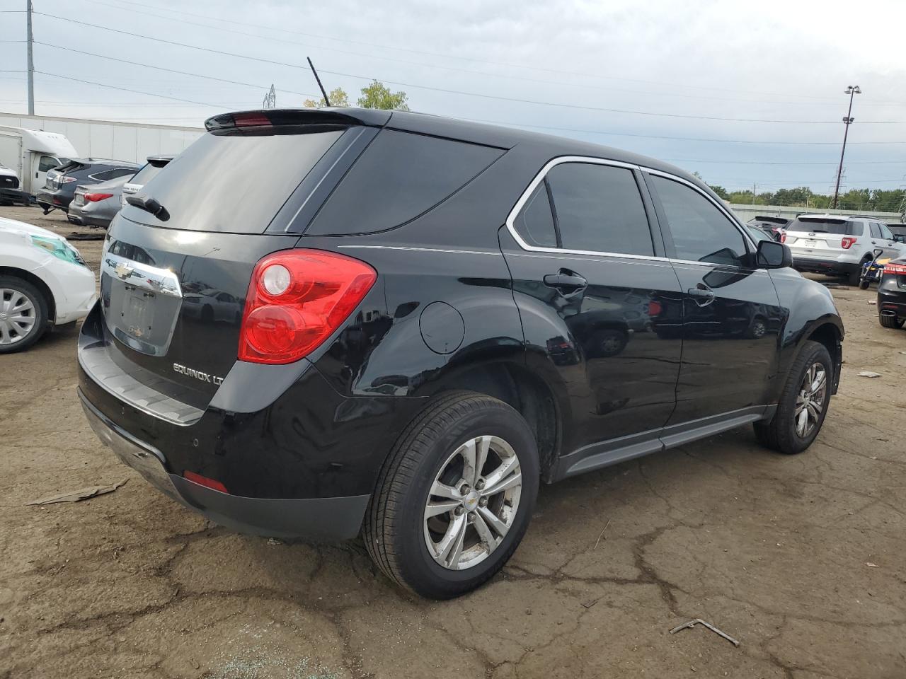 VIN 2GNALAEK4F6132651 2015 CHEVROLET EQUINOX no.3