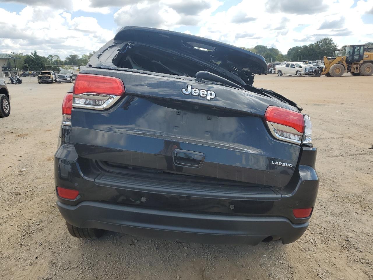 1C4RJEAG7GC415788 2016 Jeep Grand Cherokee Laredo