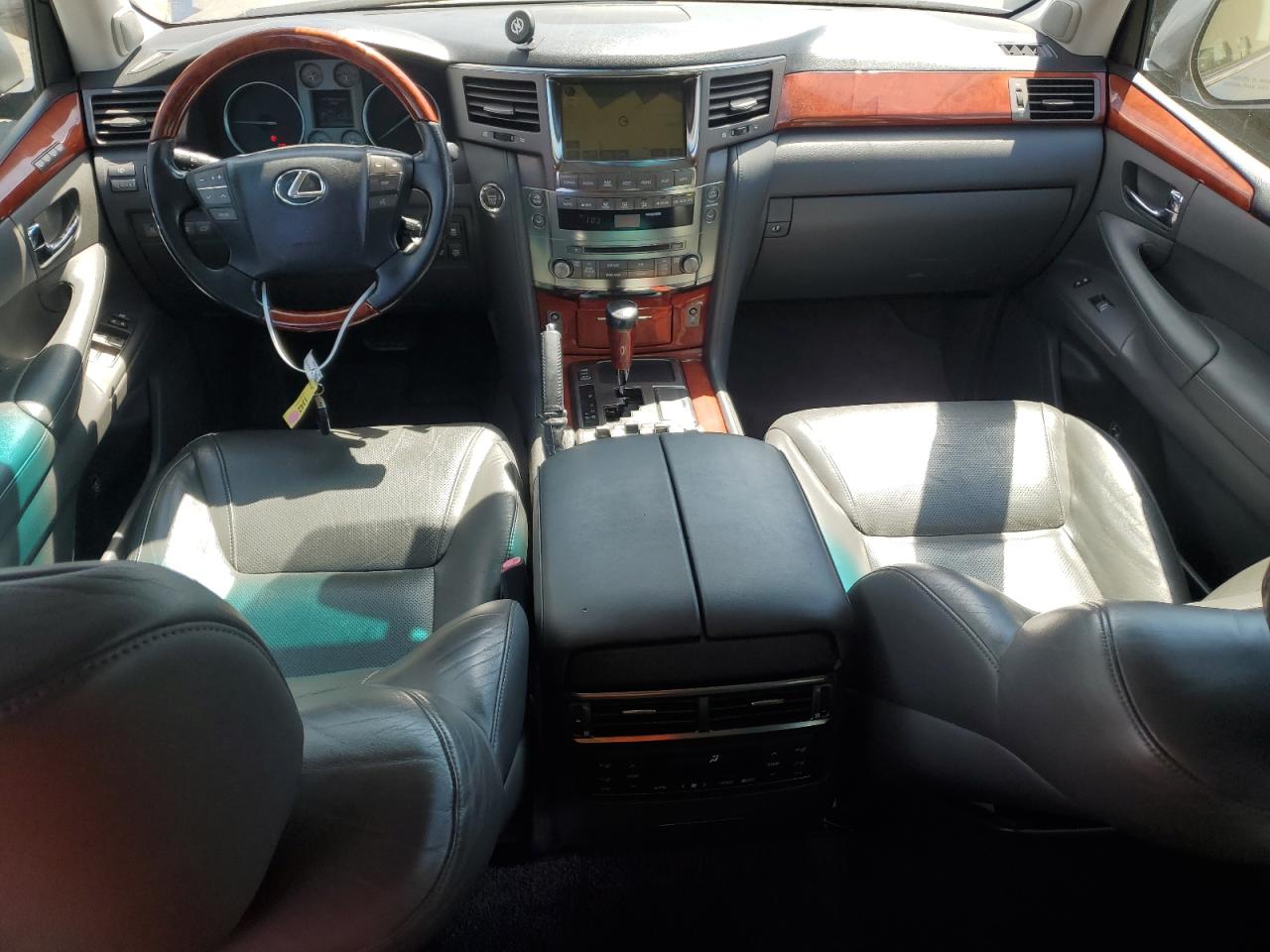 JTJHY00W184006732 2008 Lexus Lx 570