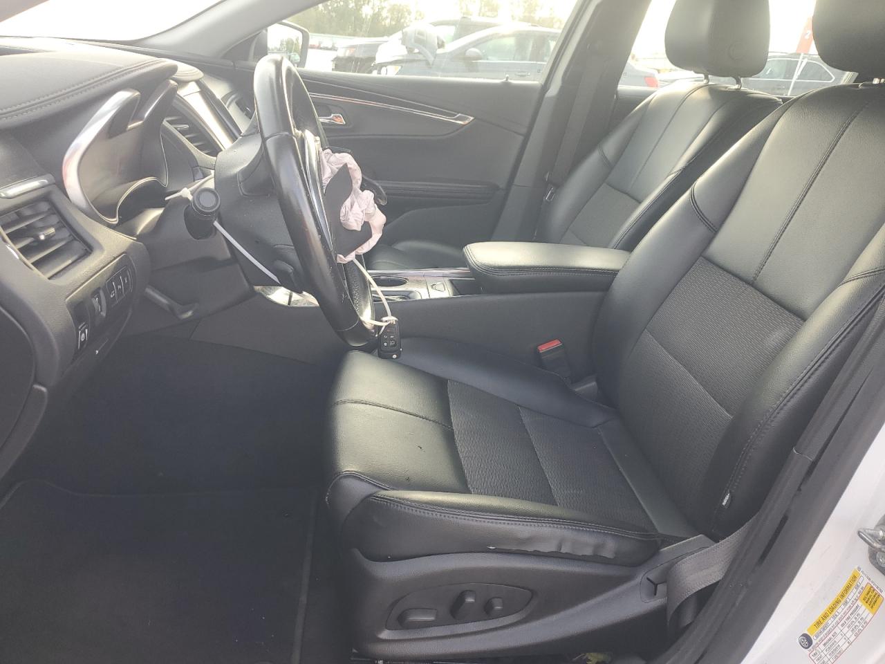 2015 Chevrolet Impala - Image 7