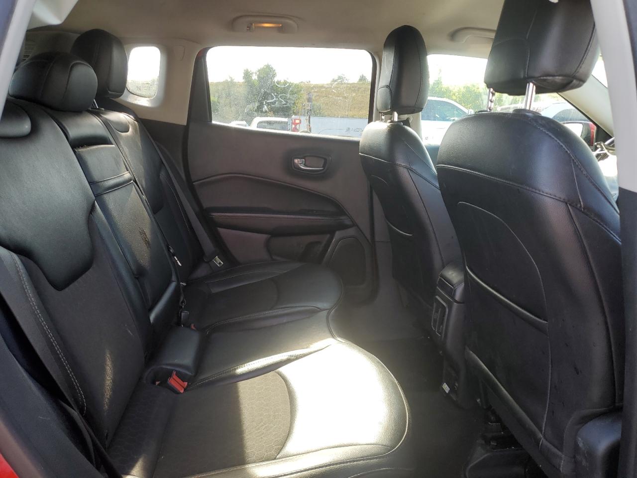 2019 Jeep Compass Latitude VIN: 3C4NJDBB4KT807412 Lot: 71114204