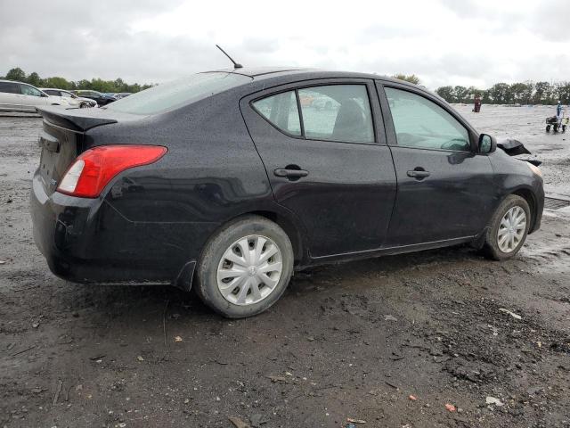  NISSAN VERSA 2015 Czarny