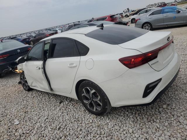 3KPF24AD3ME311545 Kia Forte FE 2