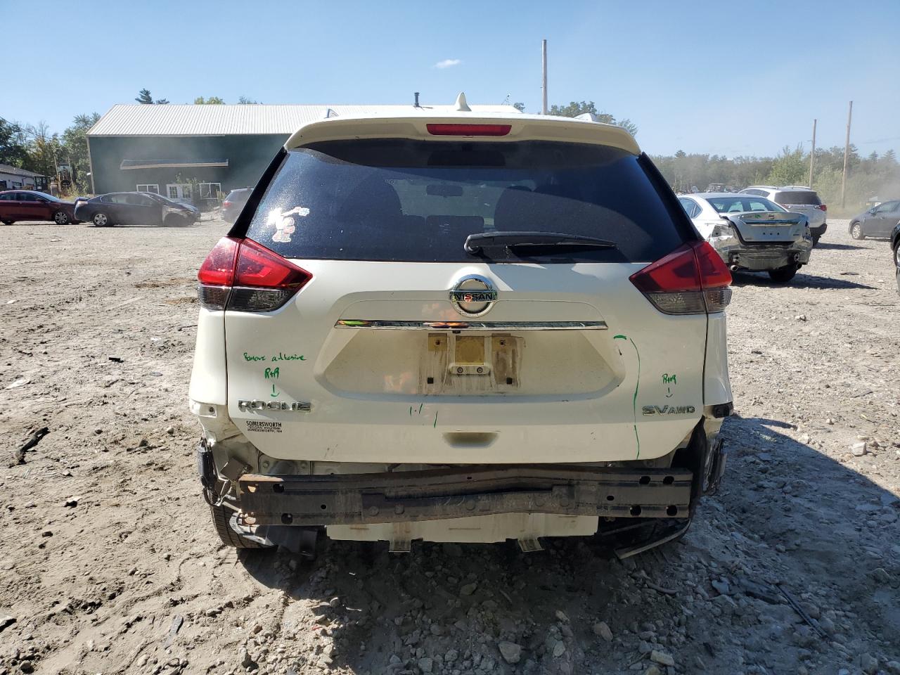 2018 Nissan Rogue S VIN: JN8AT2MVXJW352678 Lot: 69612784