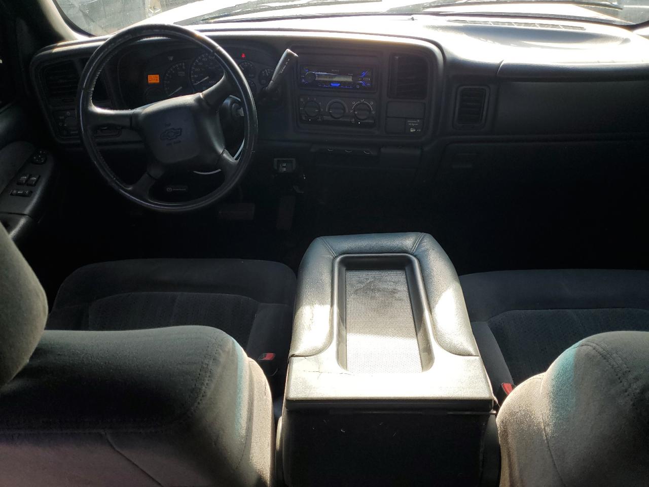 2002 Chevrolet Silverado C1500 VIN: 2GCEC19T921200317 Lot: 72408054