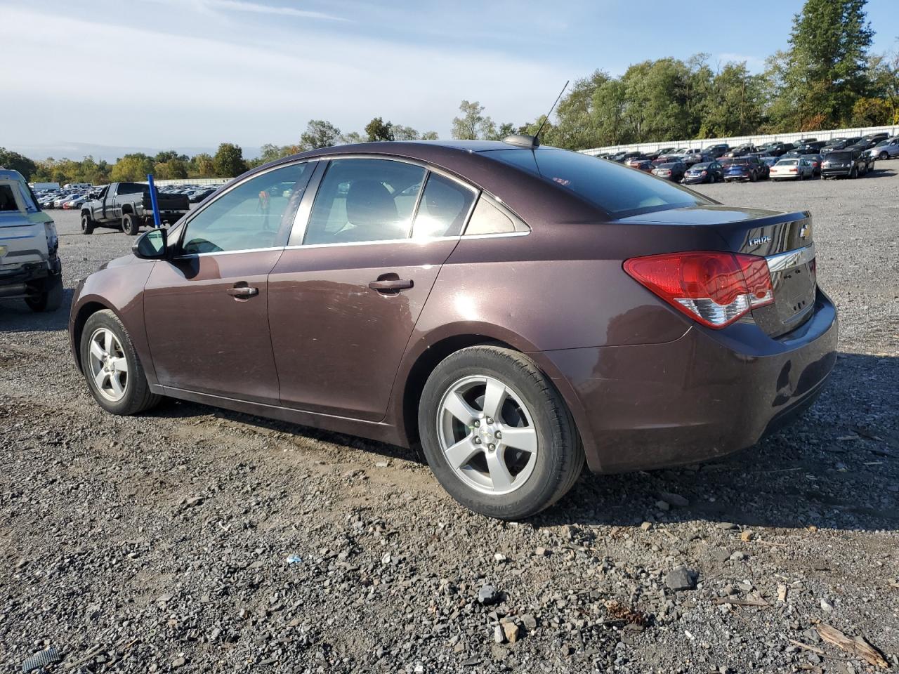 2015 Chevrolet Cruze - Image 2