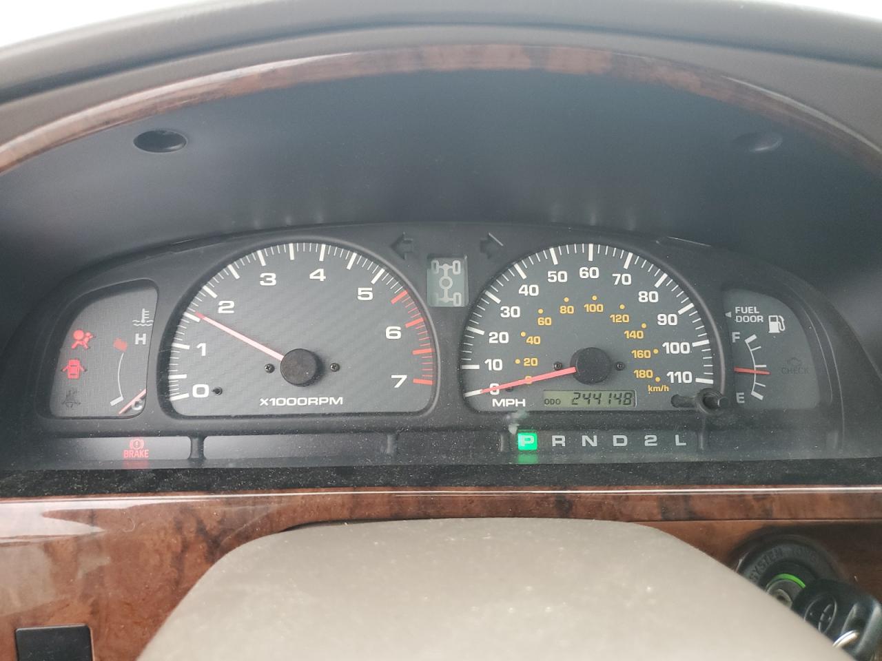 2000 Toyota 4Runner - Image 9