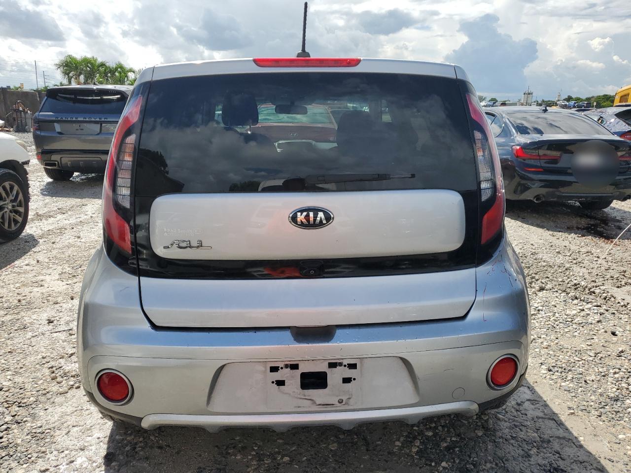 2018 Kia Soul + VIN: KNDJP3A57J7505909 Lot: 71051384