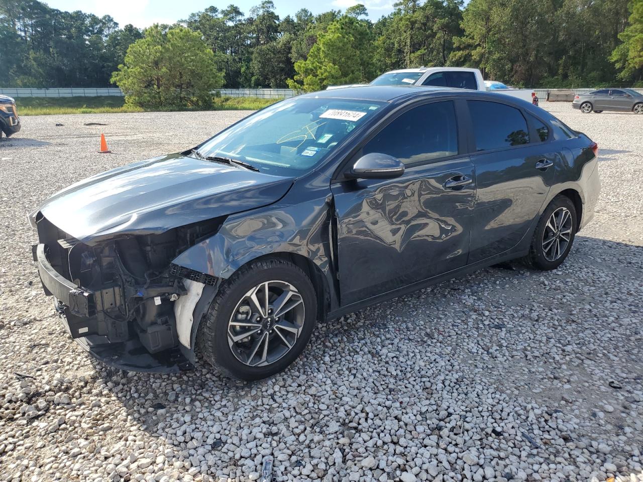 2023 Kia Forte - Image 1