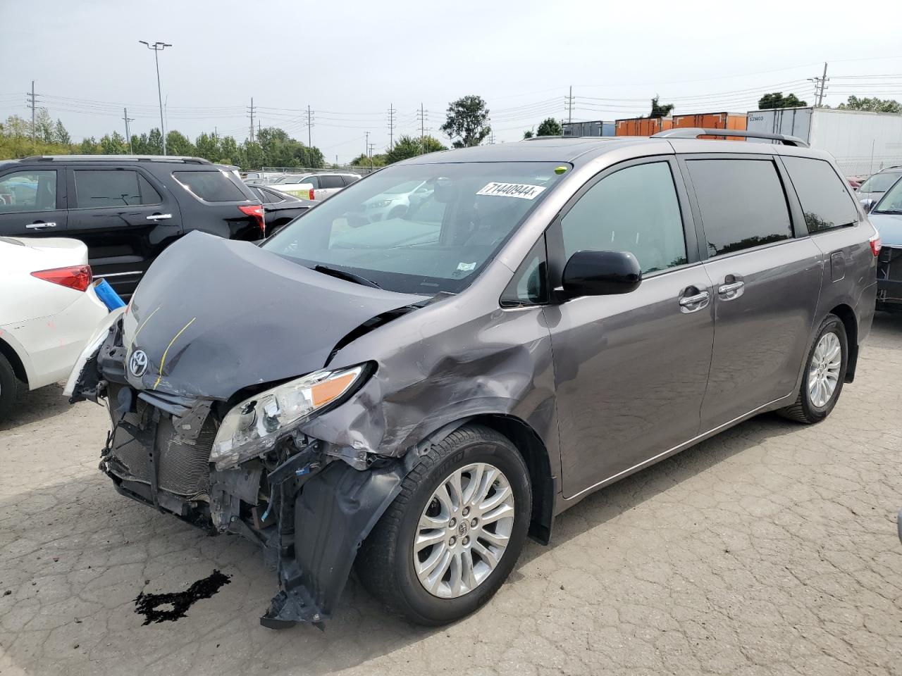 5TDYK3DC3FS541679 2015 TOYOTA SIENNA - Image 1