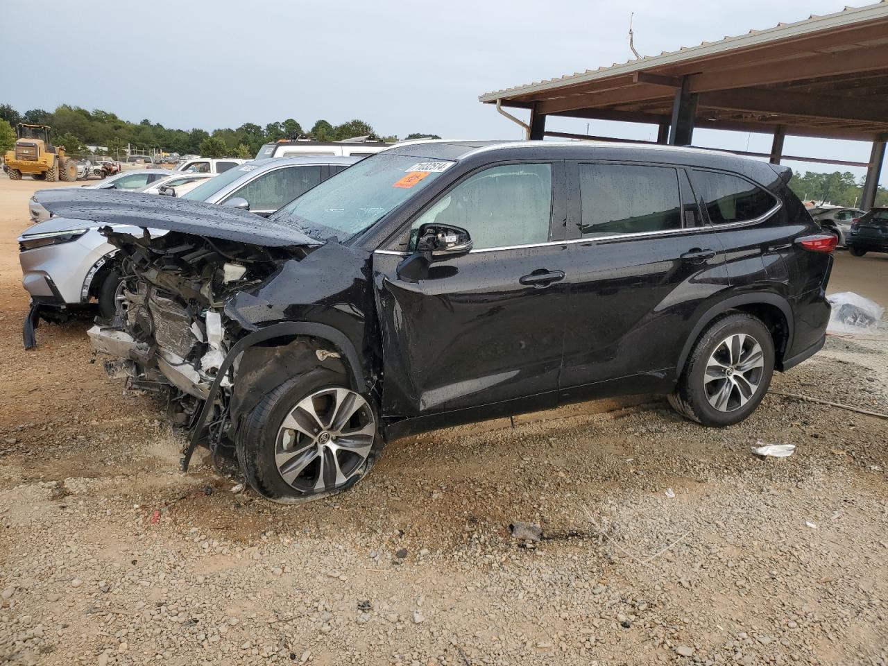 5TDGZRAH3NS122661 2022 TOYOTA HIGHLANDER - Image 1