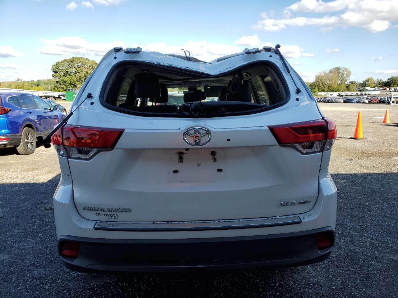 2018 Toyota Highlander Se VIN: 5TDJZRFH8JS866751 Lot: 73613364