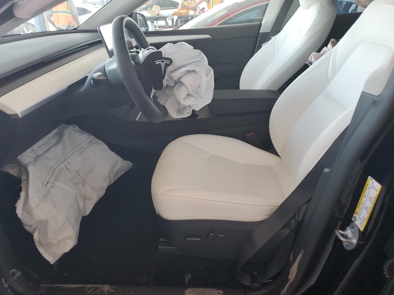 7SAYGDEF4PF906640 2023 Tesla Model Y