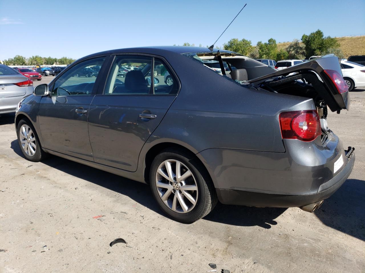 2010 Volkswagen Jetta Se VIN: 3VWRZ7AJ7AM143715 Lot: 72741854