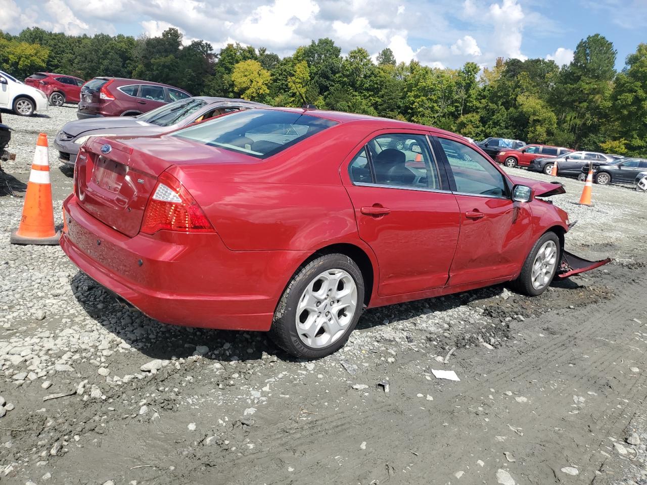 2010 Ford Fusion - Image 3