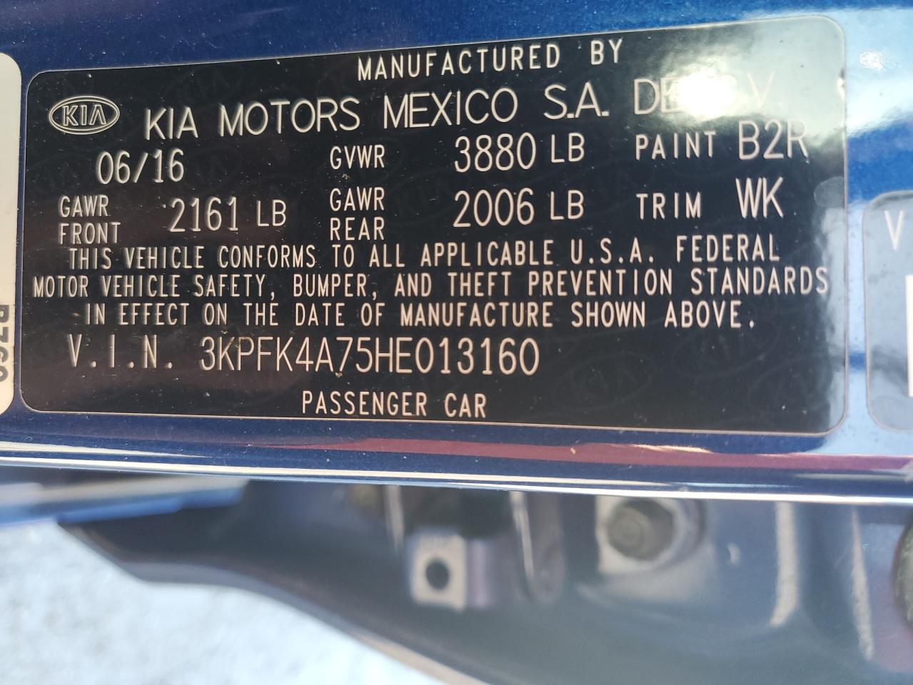 3KPFK4A75HE013160 2017 Kia Forte Lx