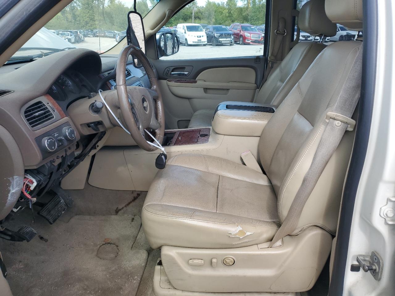 2010 Chevrolet Avalanche Ltz VIN: 3GNVKGE04AG140719 Lot: 73225764