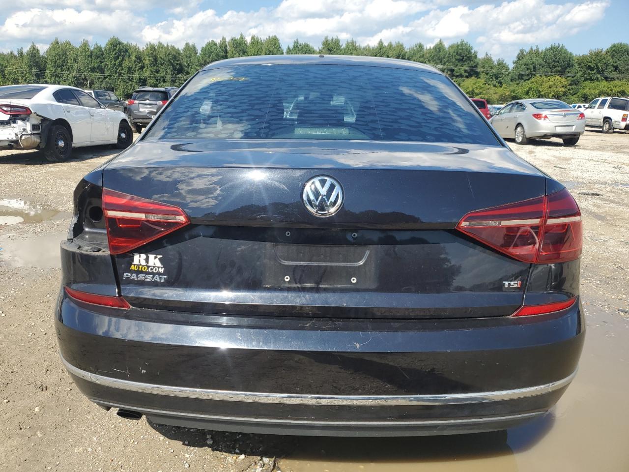 1VWAA7A39JC006265 2018 Volkswagen Passat S