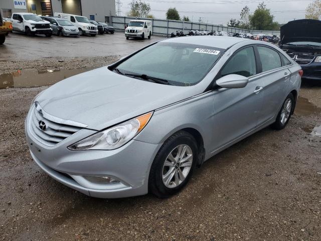  HYUNDAI SONATA 2013 Серебристый